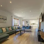 Country House With Swimming Pool