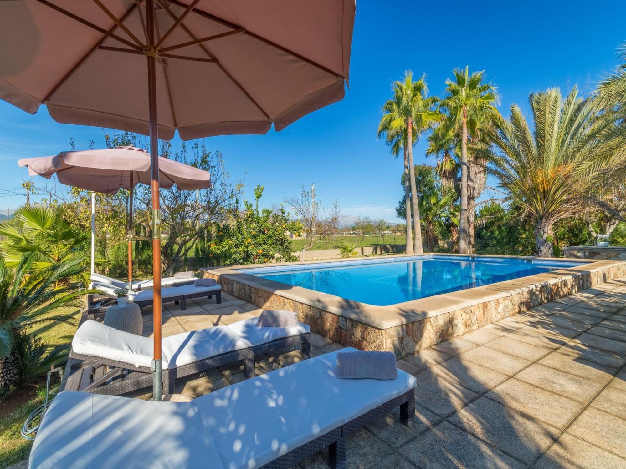 With Swimming Pool * Inca (Mallorca)
